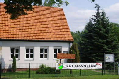 Oskar-Barnack-Museum von außen